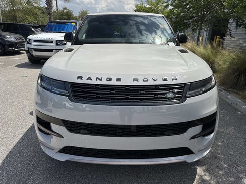 New 2026 Land Rover Range Rover Sport Dynamic SE AWD/4WD image 8