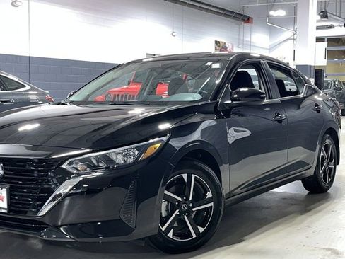 Used 2025 Nissan Sentra SV FWD image 26