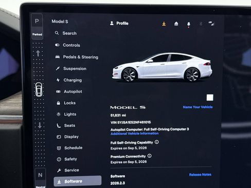 Used 2022 Tesla Model S AWD/4WD image 40