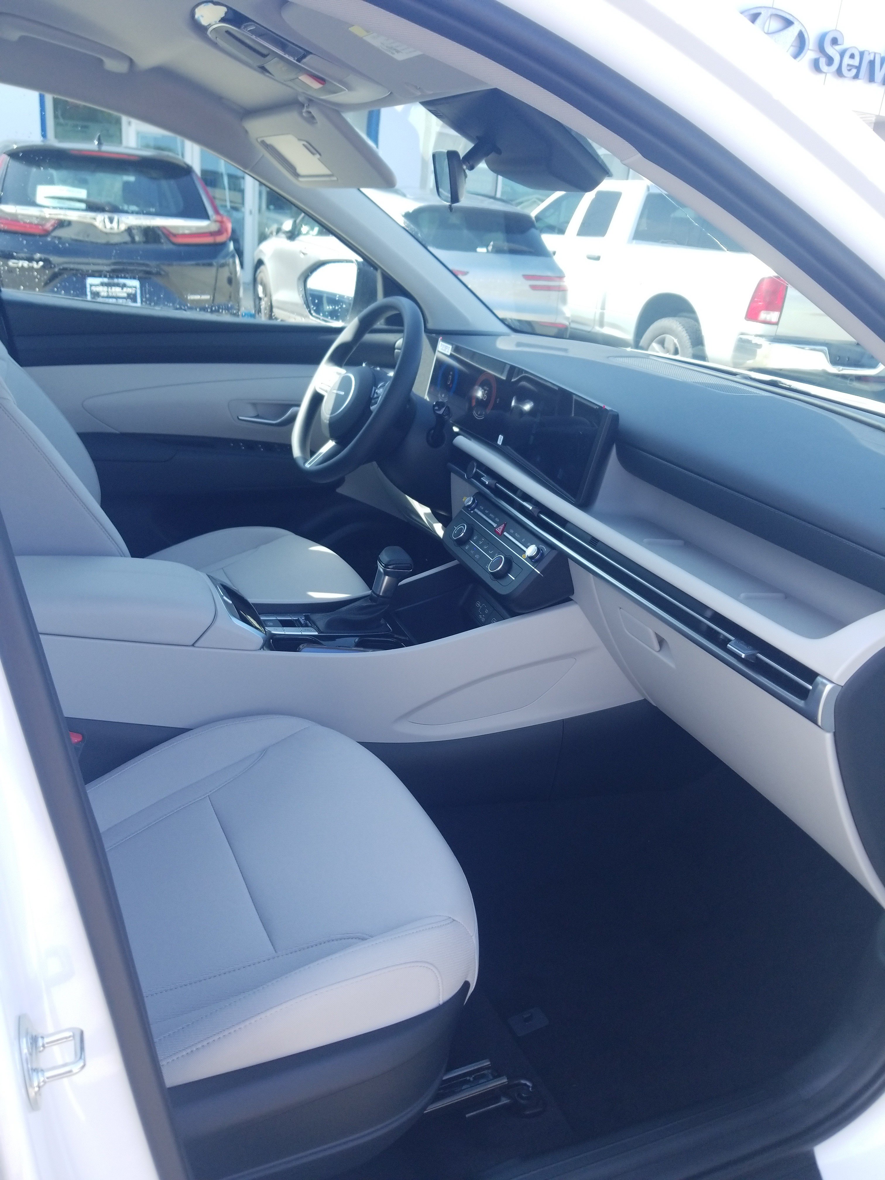 New 2026 Hyundai Tucson SE FWD image 16