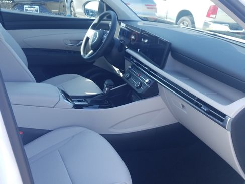 New 2026 Hyundai Tucson SE FWD image 16