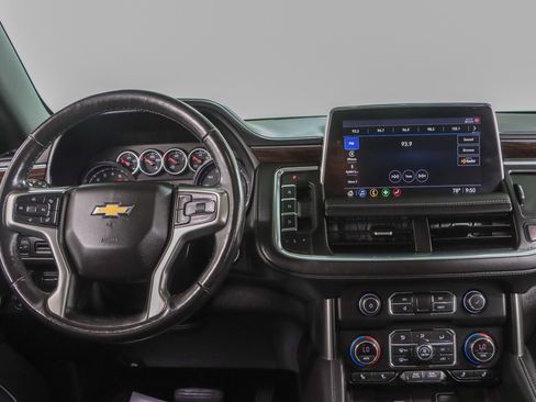 Used 2021 Chevrolet Tahoe LT w/ LT Signature Package RWD image 18