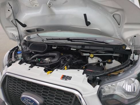Used 2025 Ford Transit 250 Low Roof w/ Exterior Upgrade Package RWD image 33