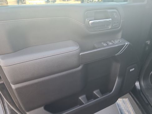 Used 2023 GMC Sierra 3500 AT4 w/ AT4 Premium Plus Package AWD/4WD image 13