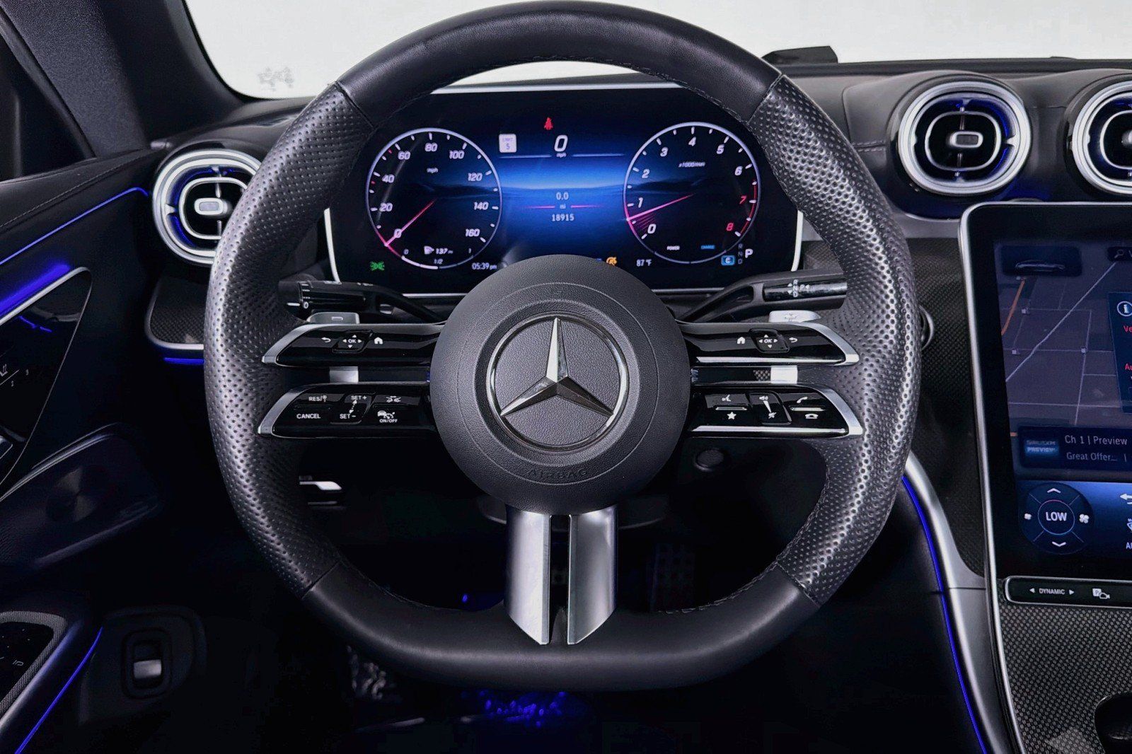 Used 2025 Mercedes-Benz CLE 300 4MATIC Coupe image 18