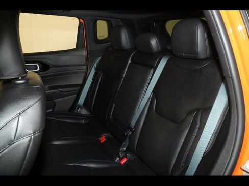 New 2026 Jeep Compass Limited w/ Sun, Sound & Navigation Group AWD/4WD image 24