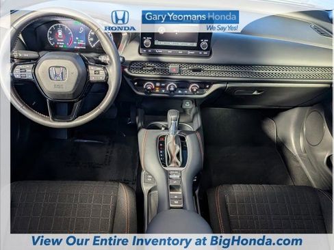 Certified 2025 Honda HR-V Sport image 16