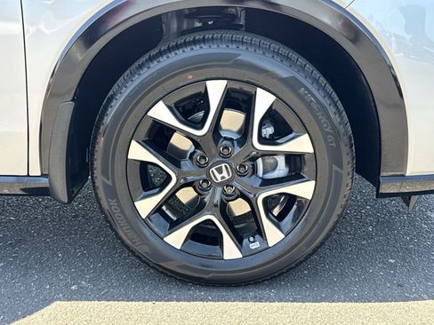 New 2026 Honda HR-V EX-L image 5