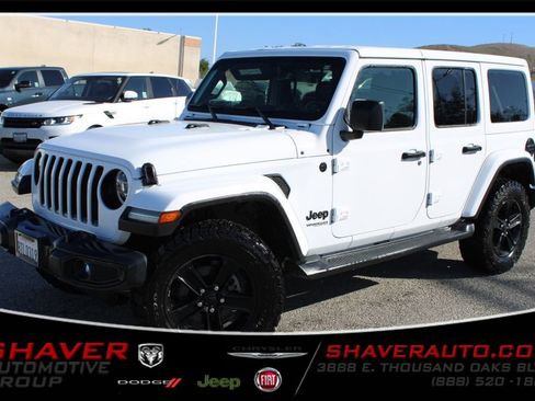 Used 2021 Jeep Wrangler Unlimited Sahara AWD/4WD image 1