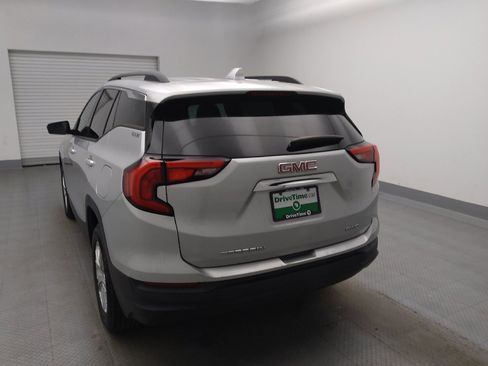 Used 2018 GMC Terrain SLE w/ Driver Convenience Package AWD/4WD image 6
