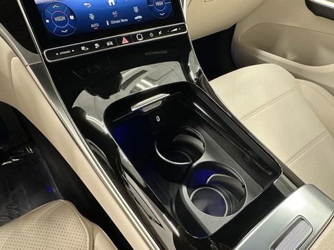 Certified 2025 Mercedes-Benz GLC 350e 4MATIC image 31