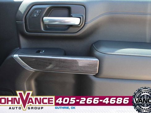 Used 2020 Chevrolet Silverado 2500 LTZ w/ Z71 Off-Road Package AWD/4WD image 17