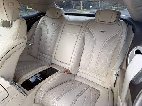 Used 2015 Mercedes-Benz S 63 AMG 4MATIC Coupe image 29