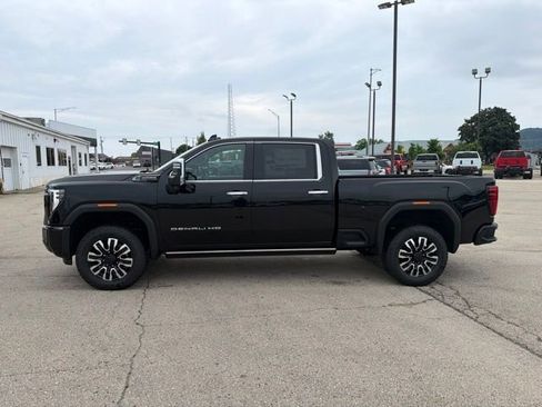 New 2026 GMC Sierra 2500 Denali Ultimate w/ Snow Plow Prep/Camper Package AWD/4WD image 2