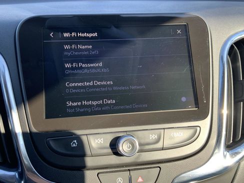 Used 2024 Chevrolet Equinox LT image 43