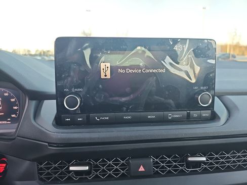 Used 2023 Honda Accord EX image 22