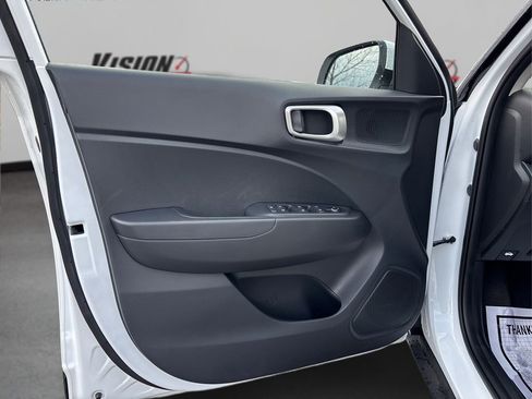 New 2026 Hyundai Venue SEL FWD image 16