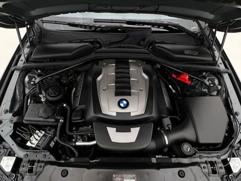 Used 2008 BMW 550i Sedan image 24