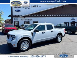 Used 2025 Ford Maverick XL image 1