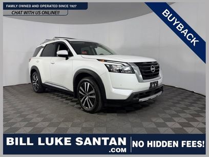 Used 2025 Nissan Pathfinder Platinum w/ Cargo Package