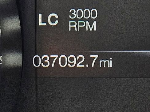 Used 2021 Ford Mustang GT Premium w/ Ford Safe & Smart Package image 28