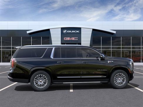 New 2025 GMC Yukon XL Elevation image 5