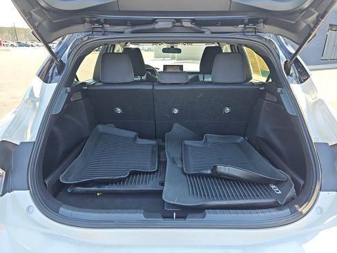 Used 2021 Toyota Corolla SE image 15