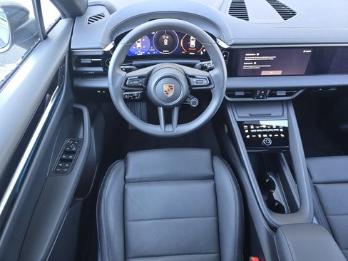 Certified 2024 Porsche Macan 4 Electric image 15