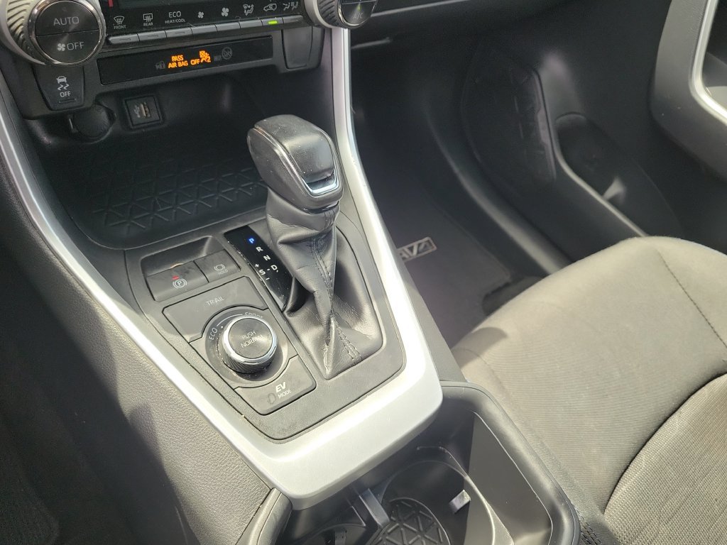 Certified 2023 Toyota RAV4 SE AWD/4WD image 18