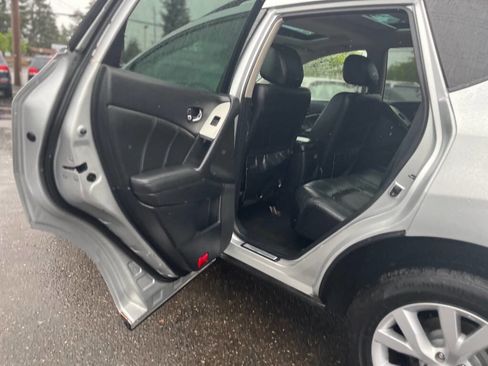 Used 2011 Nissan Murano SL w/ Navigation Pkg AWD/4WD image 13