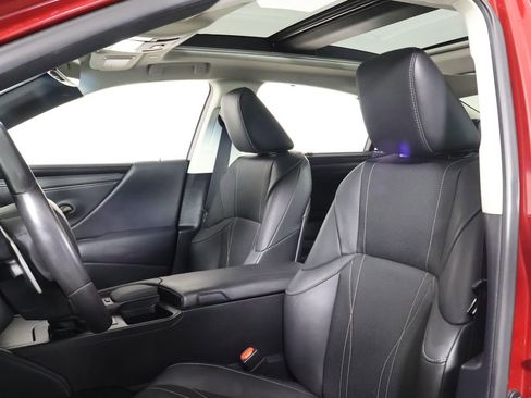 Certified 2022 Lexus ES 350 Ultra Luxury image 7