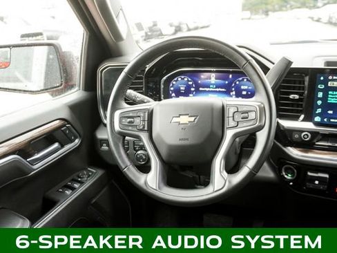 Used 2025 Chevrolet Silverado 1500 LT image 9