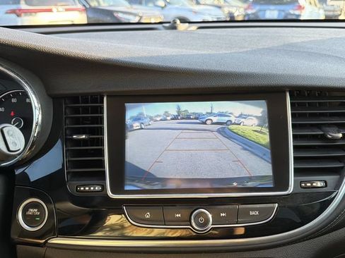 Used 2019 Buick Encore Preferred FWD image 27