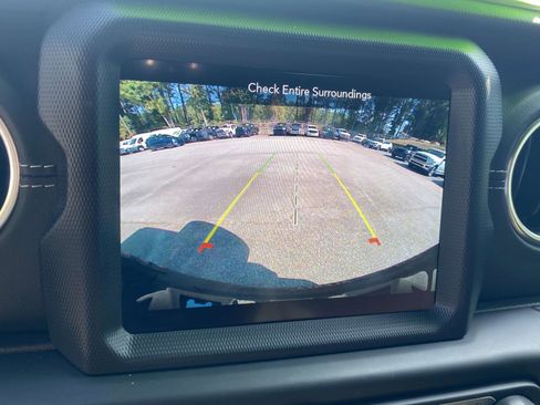 Certified 2023 Jeep Wrangler Sahara w/ Safety Group image 9