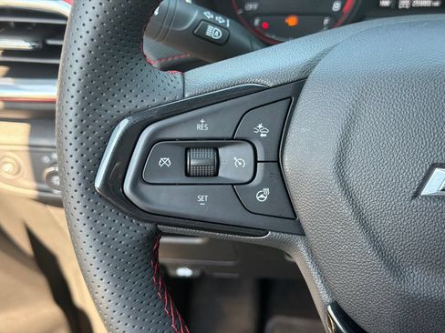 Used 2023 Chevrolet TrailBlazer RS AWD/4WD image 24