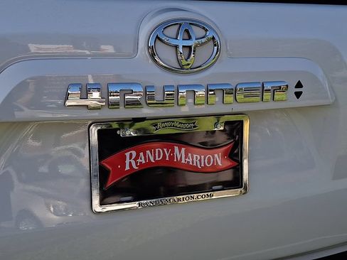 Used 2024 Toyota 4Runner SR5 AWD/4WD image 30