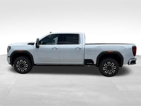 New 2026 GMC Sierra 2500 Denali Ultimate AWD/4WD image 4