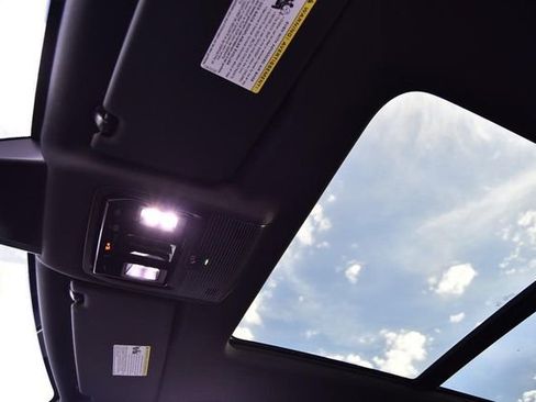 New 2026 Volkswagen Atlas Cross Sport SE image 21