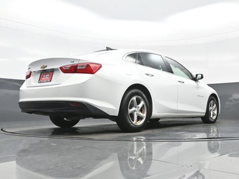 Used 2016 Chevrolet Malibu LS FWD image 28