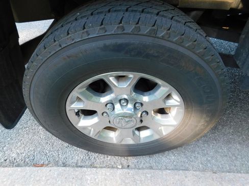 Used 2021 RAM 2500 Laramie AWD/4WD image 8