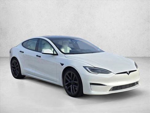 Used 2022 Tesla Model S image 3