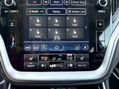 Used 2023 Subaru Outback Premium image 28