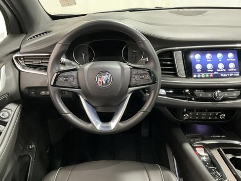 Used 2024 Buick Enclave Avenir w/ Avenir Technology Package AWD/4WD image 7