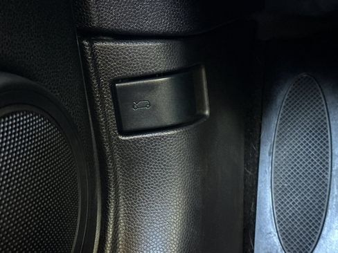 Used 2013 MINI Cooper Hardtop FWD image 38