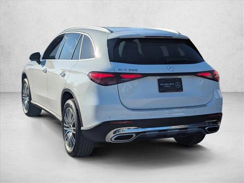 New 2026 Mercedes-Benz GLC 300 image 8