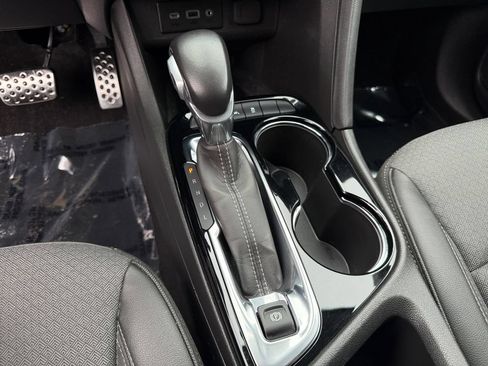 Used 2023 Buick Encore GX Select w/ Sport Touring Package FWD image 19