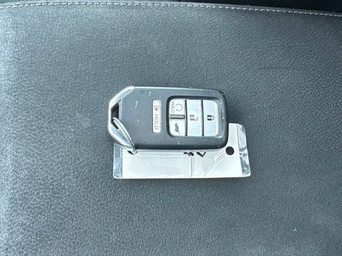 Used 2018 Honda CR-V EX image 44
