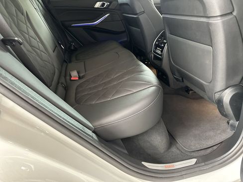 Used 2024 BMW X5 xDrive40i AWD/4WD image 35