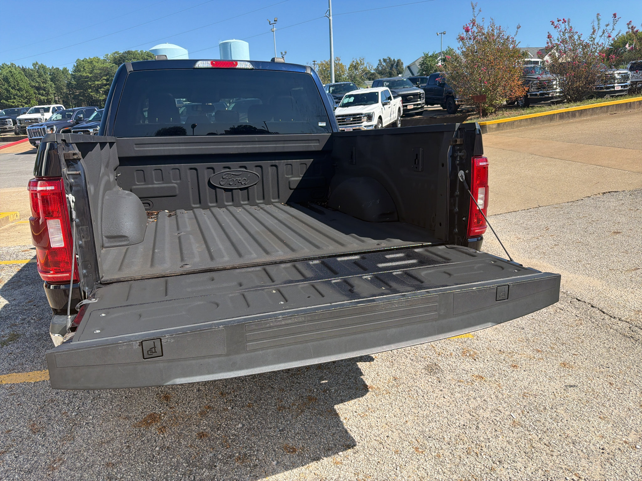Used 2022 Ford F150 XLT w/ Equipment Group 302A High AWD/4WD image 21