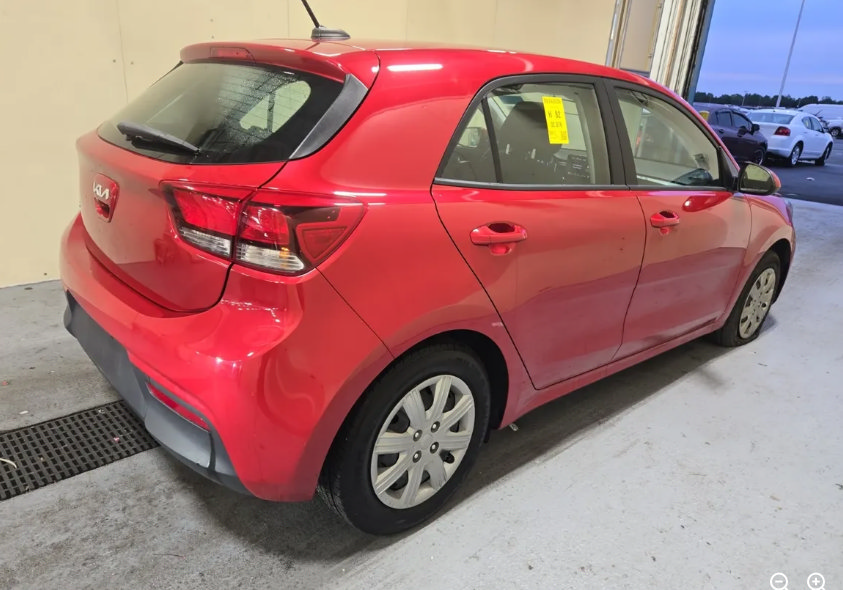 Used 2023 Kia Rio S FWD image 3